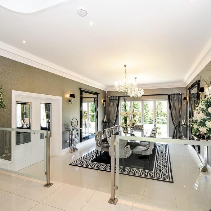 5 bedroom detached house to rent - Photo 1