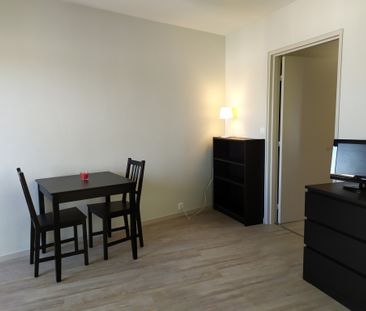 Location Appartement 1 pièce 33m² BOURGES 18000 - Photo 2