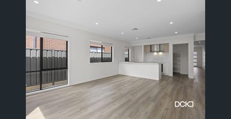 14 Betoota Avenue, Huntly, Vic 3551 - Photo 2