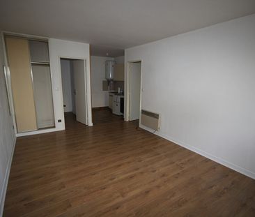 Location Appartement 2 pièces 39m² LILLE 59000 - Photo 1