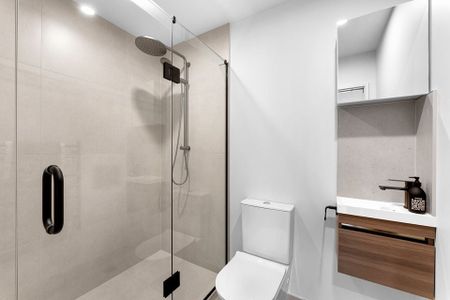 Spacious Family Terrace - Photo 2