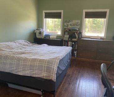 Lakeside 2-Bedroom Home with Stunning Views | 92 Rambling Lane, Por... - Photo 3