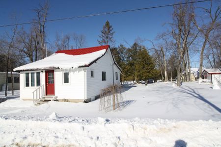 For Lease - 7 Leaf Street, Kawartha Lakes, Ontario - Photo 3