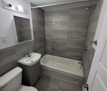 1 CH - 1 SDB - Montréal - $950 /mo - Photo 1