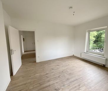 Möbelübernahme möglich: Gepflegte 3-Zimmer-Wohnung zum 01.01.26 frei! - Photo 1