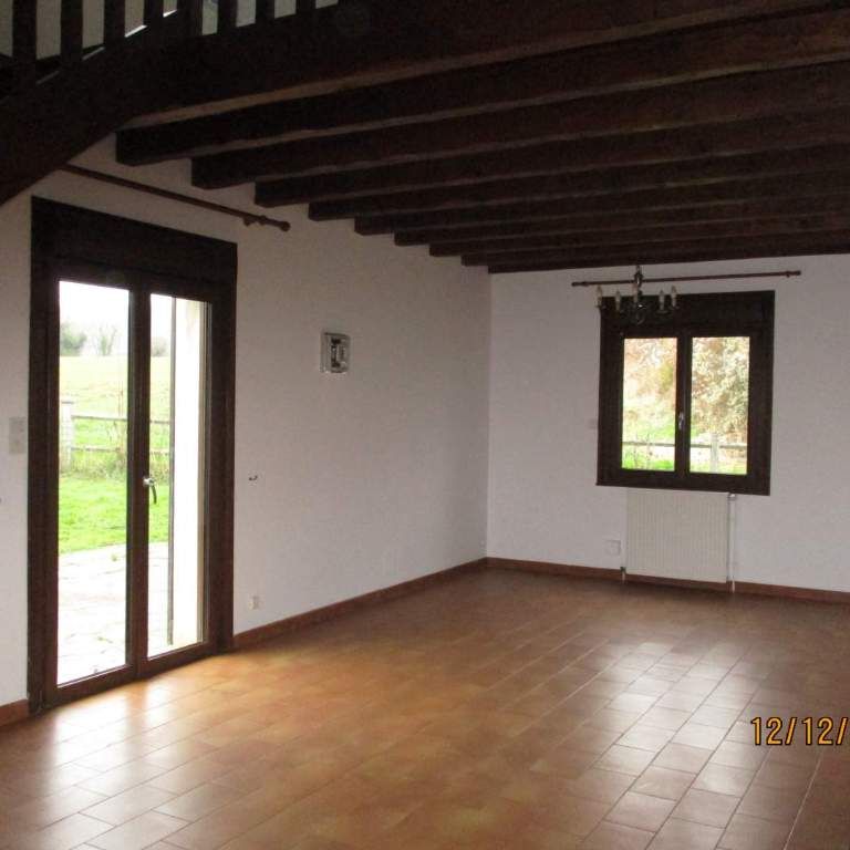 Maison d'habitation - Photo 1