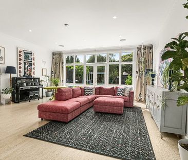 Stylish Family Bungalow In Prime Location - Option for 6 OR 12 Mont... - Photo 6