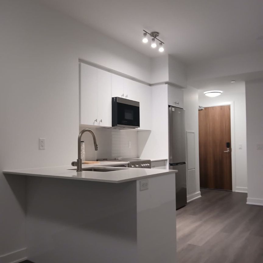 For Lease - 25 Wellington Street Unit# 1604, Kitchener, Ontario - Photo 1