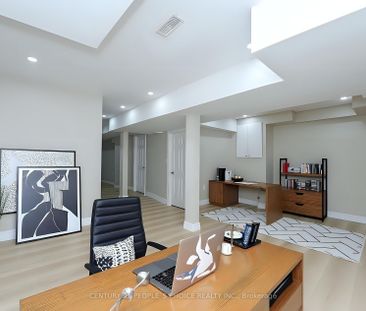 For Lease - 18 Cohoe Street, Brampton, Ontario - Photo 4