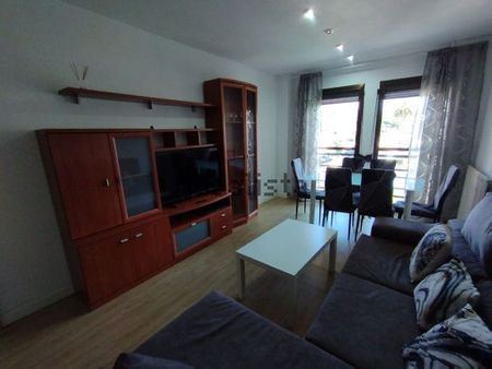 Alquiler de dúplex en Calle Tenderina Baja - Photo 4