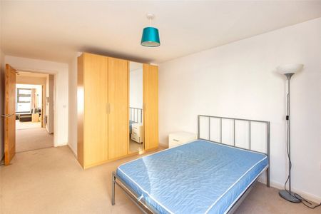 Deanery Road, - Photo 3