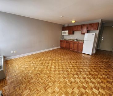 315 Nelson Street - 203 - Photo 2