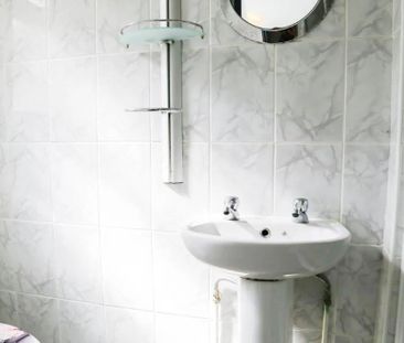 Royal Canal Terrace, Dublin - Photo 3