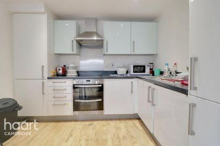 2 bedroom flat to rent - Photo 5