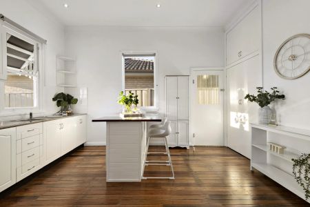 3 Bedroom Home - Photo 5