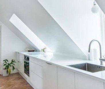 Skøn lys møbleret lejlighed i hjertet af København - Photo 2