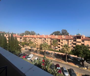 Dúplex de alquiler en Calle del Faísán, 11, Marbesa - Photo 2