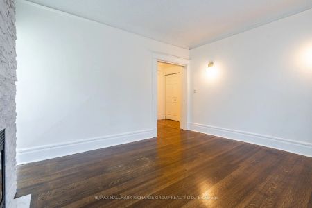 Detached Home For Lease | E9036091 - Photo 5