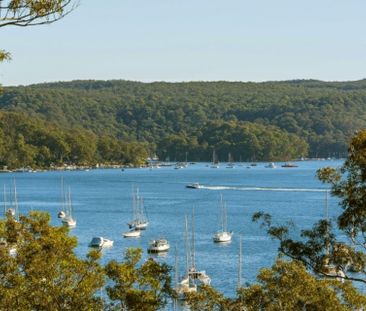 4 Bedroom Waterfront Home with Direct Water Access - Photo 2