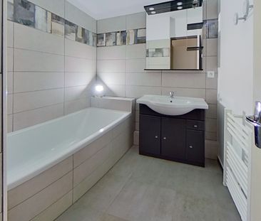 Location Appartement 2 pièces 57m² - Photo 6