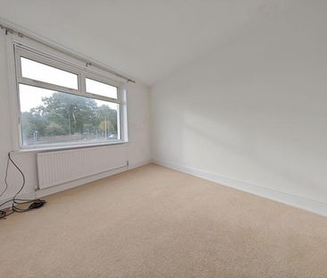 4 bedroom maisonette to rent - Photo 4