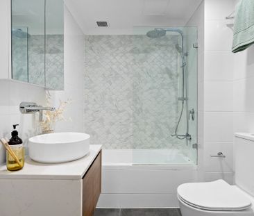Dual Level Two Bedroom Apartment with Secure Parking, EV Charger + Separate Storage - Offered Unfurnished - Photo 6