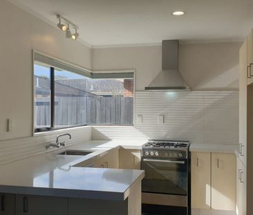 Private & Peaceful - Small dog negotiable - Photo 3