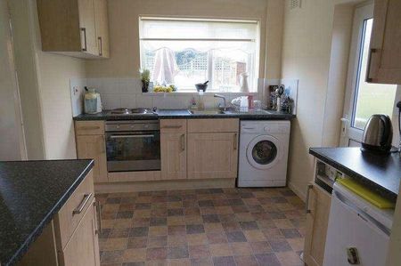 Tennyson Way, Melton Mowbray, LE13 - Photo 2