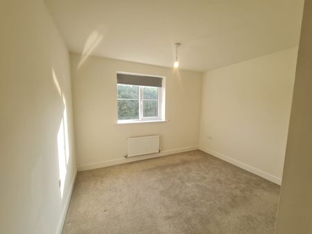 Two Bedroom Apartment - Photo 3