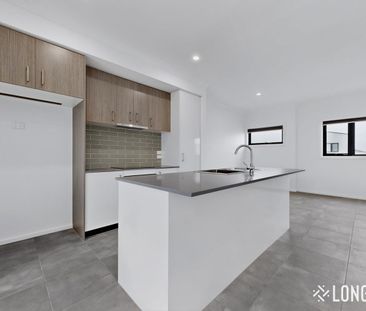 Modern Living in Clyde North – Convenience Meets Lifestyle - Photo 3