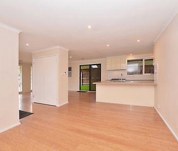 Fully Renovated 3-Bedroom Family Home with Pool & Entertaining Area - Photo 3