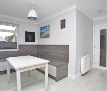 3 bedroom bungalow to rent - Photo 3