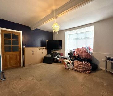3 bedroom end of terrace house to rent - Photo 5