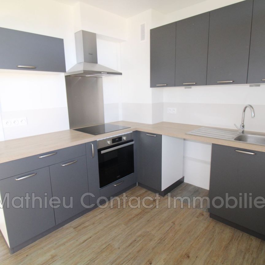 Collines nord, Location appartement 3 pièces 52 m² - Photo 1