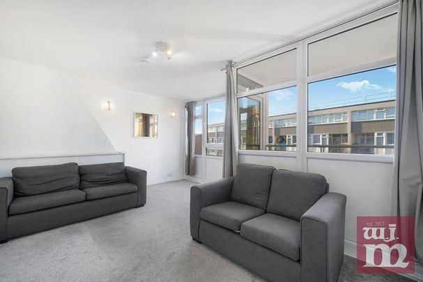 3 bedroom flat to rent - Photo 1