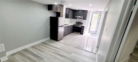 For Lease - 29 Sunny Glen Crescent Unit# Bsmt, Brampton, Ontario - Photo 2