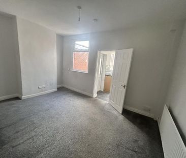 2 bedroom house to rent - Photo 3