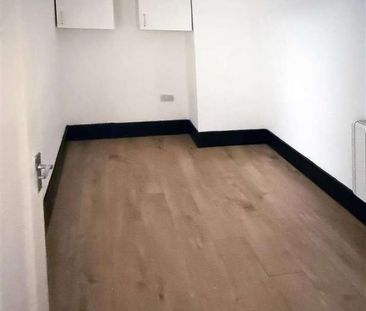 Cairo Street, Bewsey And Whitecross, Warrington, WA1 - Photo 6