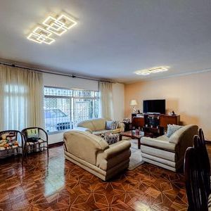Casa para alugar com 235m², 3 quartos e 6 vagas - Photo 2