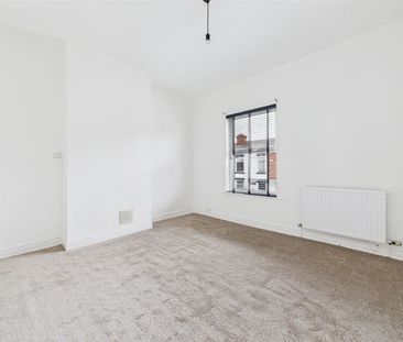 2 Bedroom - Photo 6