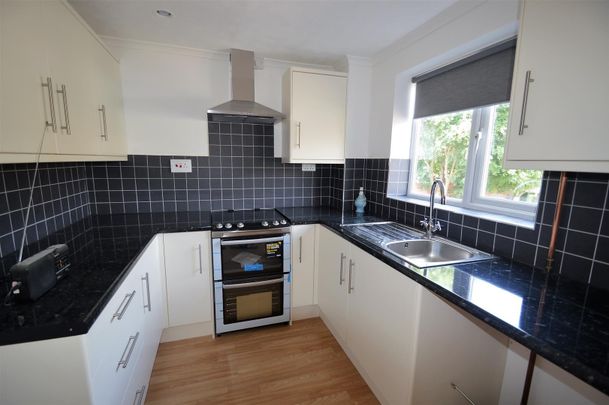 Maypole Green, Bream, Lydney - Photo 1
