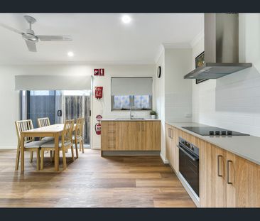209 Postle Street, Acacia Ridge, Qld 4110 - Photo 6