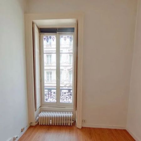 Appartement T2 A Louer - Lyon 2eme Arrondissement - 27.97 M2 - Photo 3