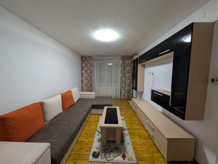 Apartament de închiriat - 2 camere, 47 mp, zona Mărgeanulu - Fotografie 2