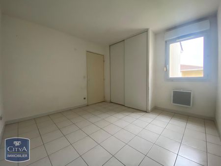 Location Appartement 2 pièces 48m² AVIGNON 84000 - Photo 3
