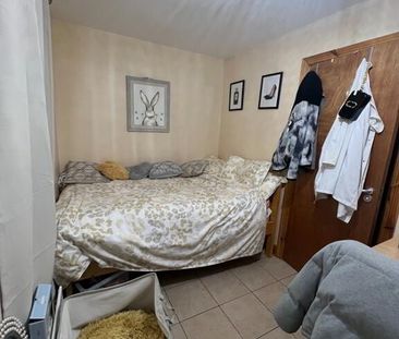 Unit 1, 82 Fitzroy Avenue, Belfast, BT7 1HX - Photo 2