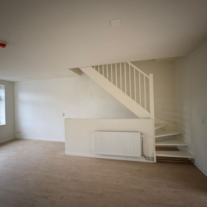 Huis te huur: Stationsstraat 19 4551 EK Sas van Gent - Foto 1