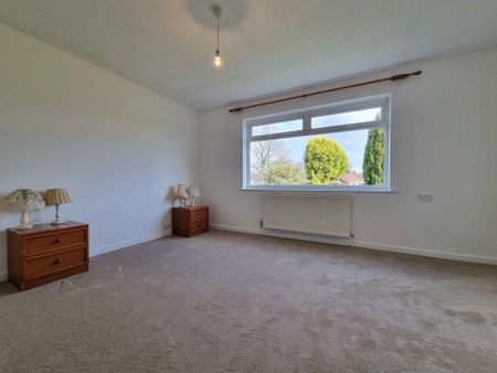 3 bedroom detached bungalow to rent - Photo 5