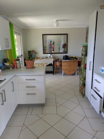 Shared Furnished House near tranquil Nerang State Forest - Photo 3