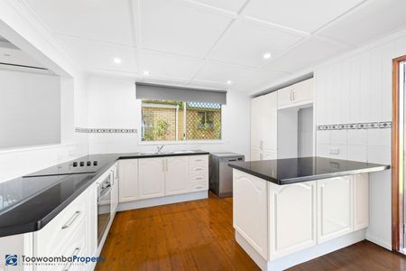 126 Stuart Street, 4350, Mount Lofty Qld - Photo 5